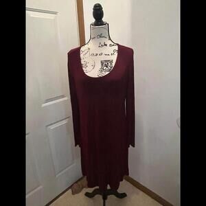Burgundy dress/sz12-14